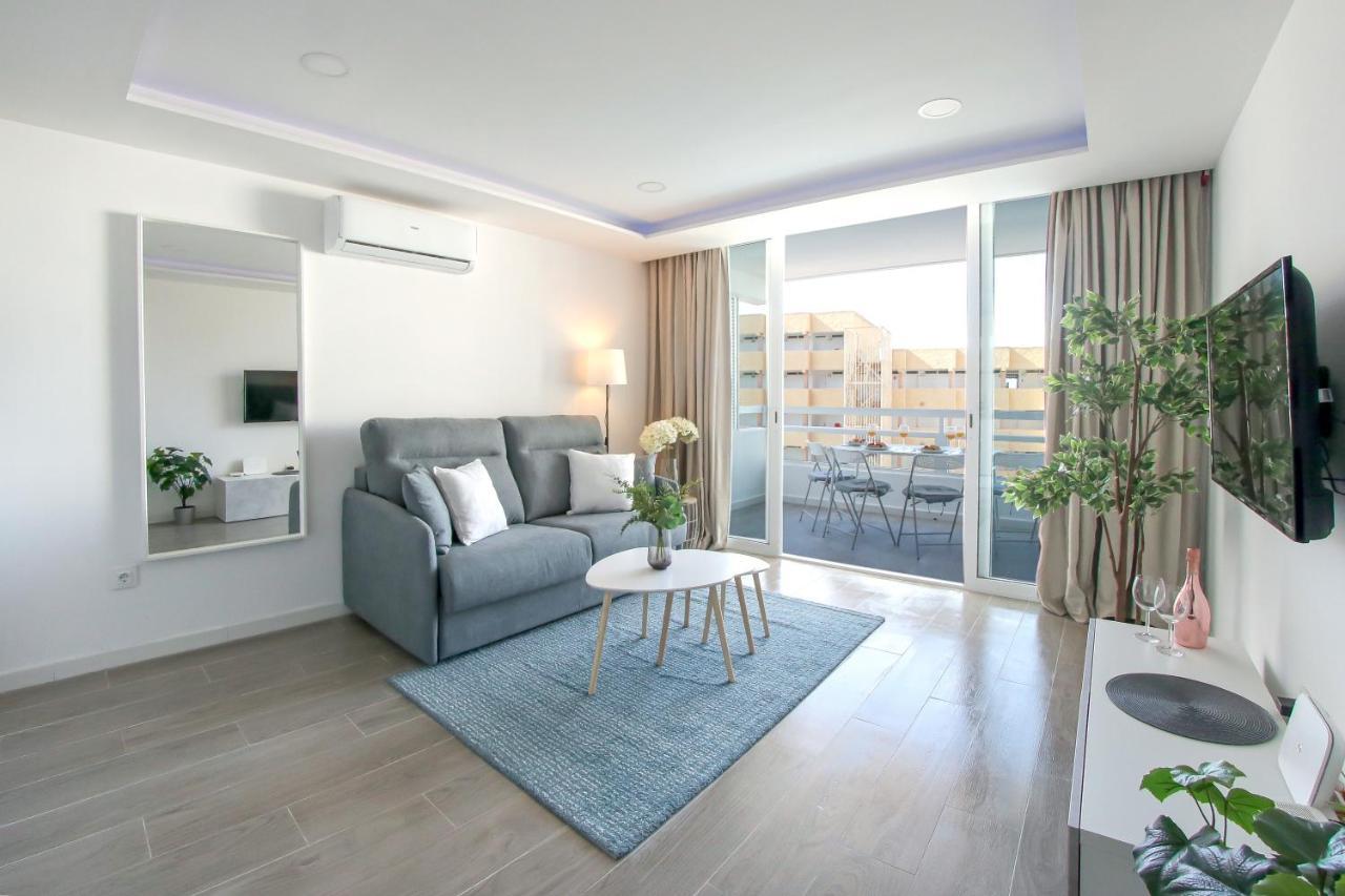Amazing Spacious 1 Bedroom Flat With Ocean View, 311 *